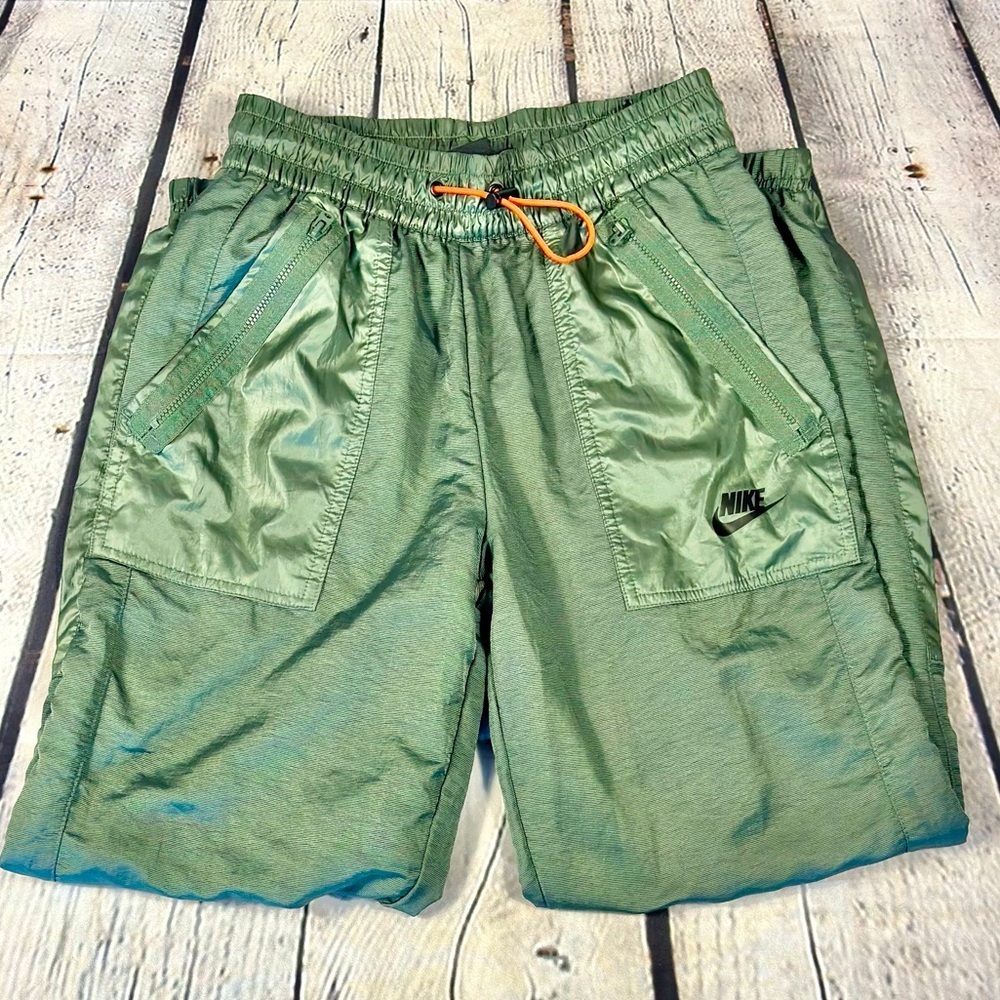 Women’s Nike Sportswear Woven Cargo Pants, Juniper, Size XS - Picture 5 of 16